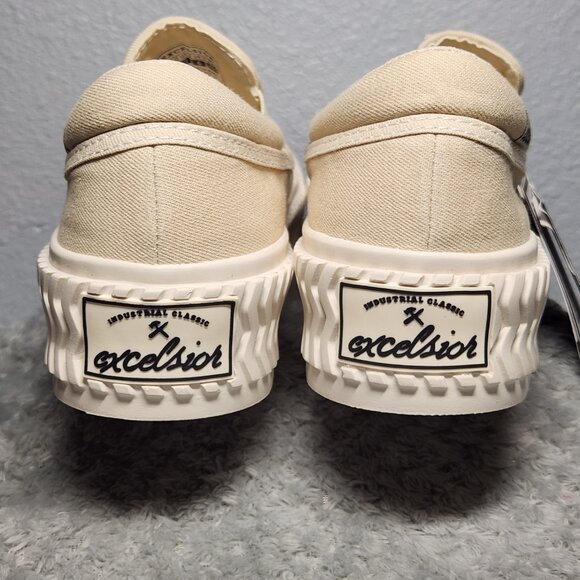 NWT Excelsior Canvas Slip-On Sneakers – Rare Model - Men’s US 7 / Women’s US 8.5 - Picture 4 of 10